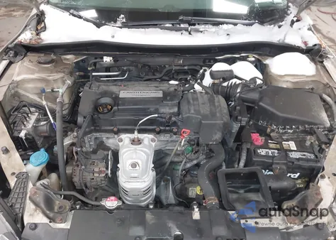 2013 Honda Accord Lx z USA, uszkodzony, nr VIN 1HGCR2F3XDA204659